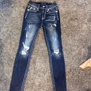 Buckle miss me jeans sizes 24